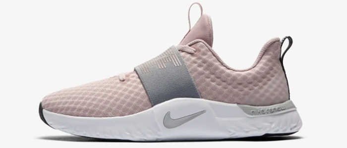 tênis nike feminino academia